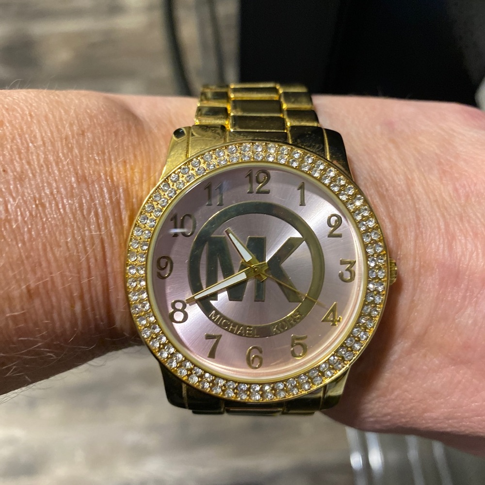 Michael Kors Warch Authentic